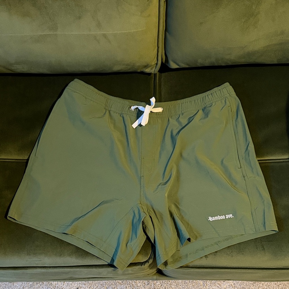 BAMBOO Men's Athletic Shorts - Olive Green